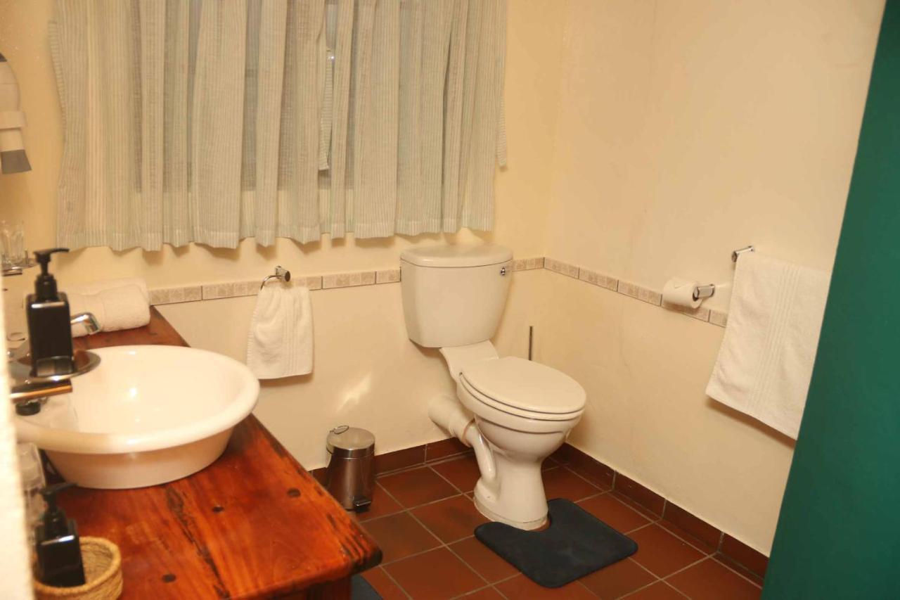 Old Mill Guest House Swellendam Bagian luar foto