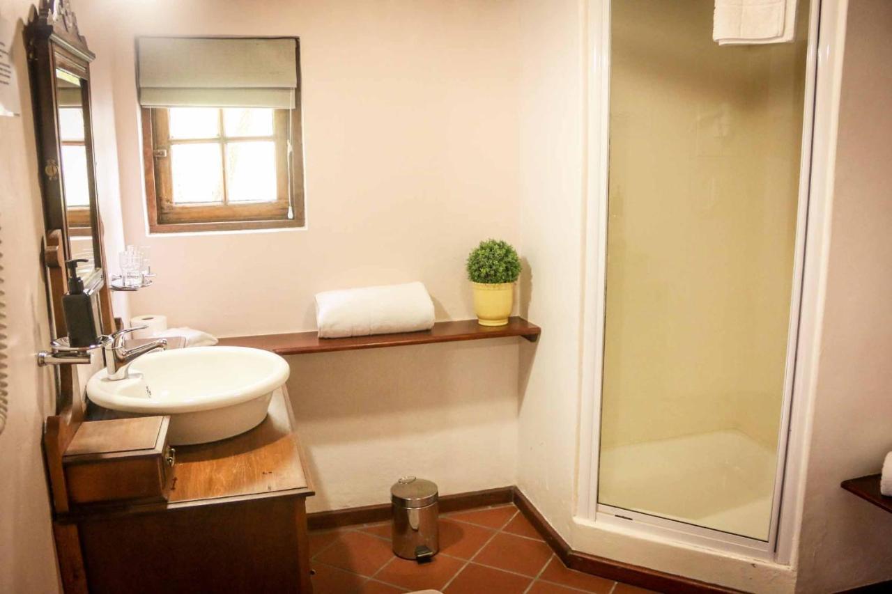 Old Mill Guest House Swellendam Bagian luar foto