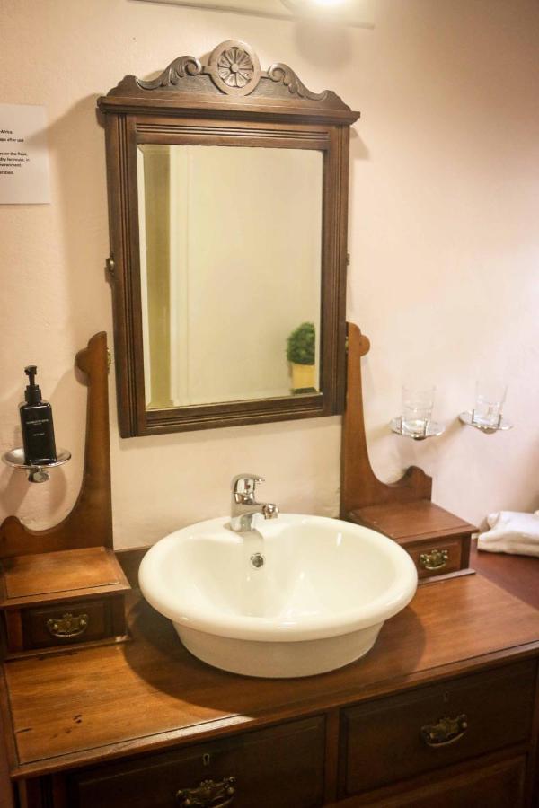 Old Mill Guest House Swellendam Bagian luar foto